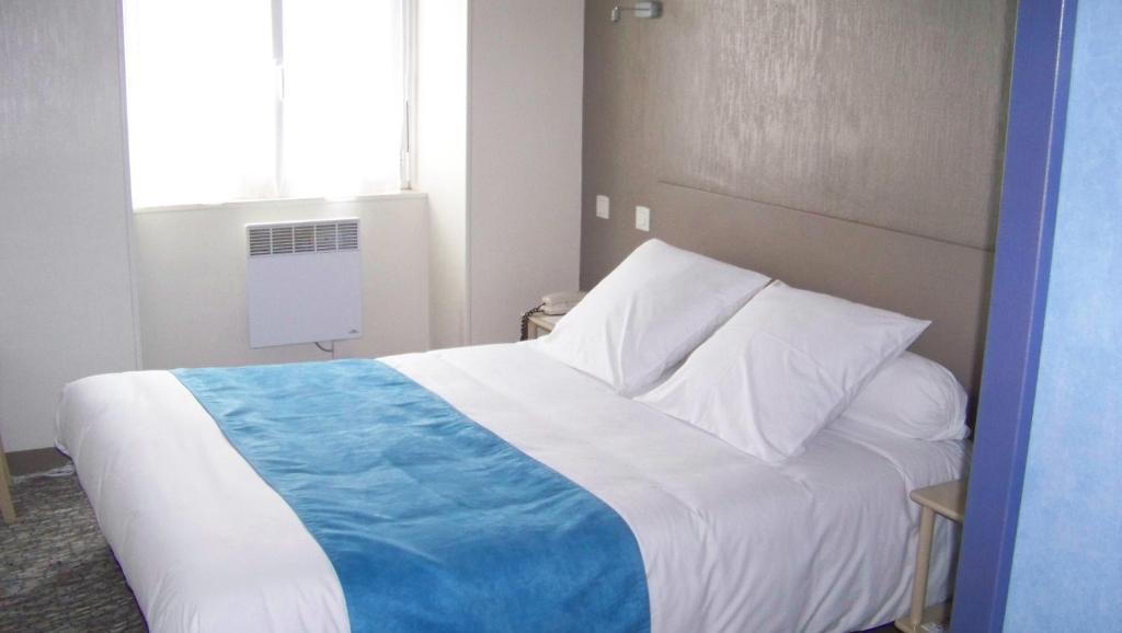 Hotel Du Port Concarneau Cameră foto